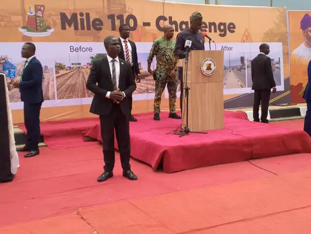 Makinde Commissions 38.48km Feeder Roads